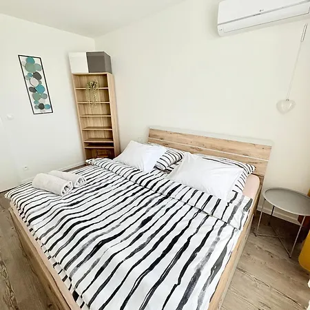 Fatranska,parking Free ,air Condition Apartment