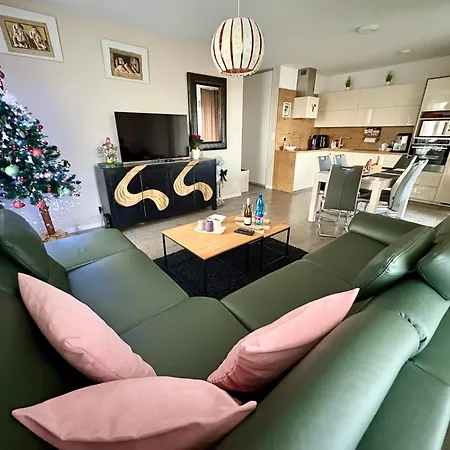 Fatranská,parking Free ,air Condition Apartamento *