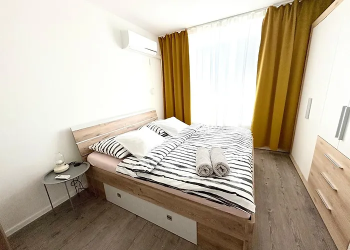 Apartamento Fatranská,parking Free ,air Condition *