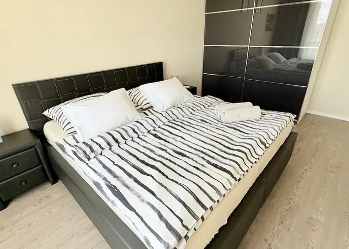 Fatranská,parking Free ,air Condition Apartamento *